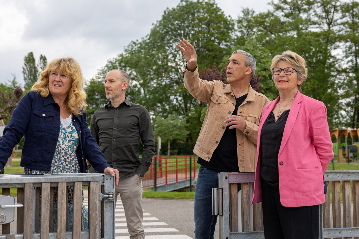 Visite de Marie-Guite Dufay, présidente de la Région Bourgogne-Franche-Comté, à Froideconche (70), mercredi 24 mai 2023 - Photo Xavier Ducordeaux