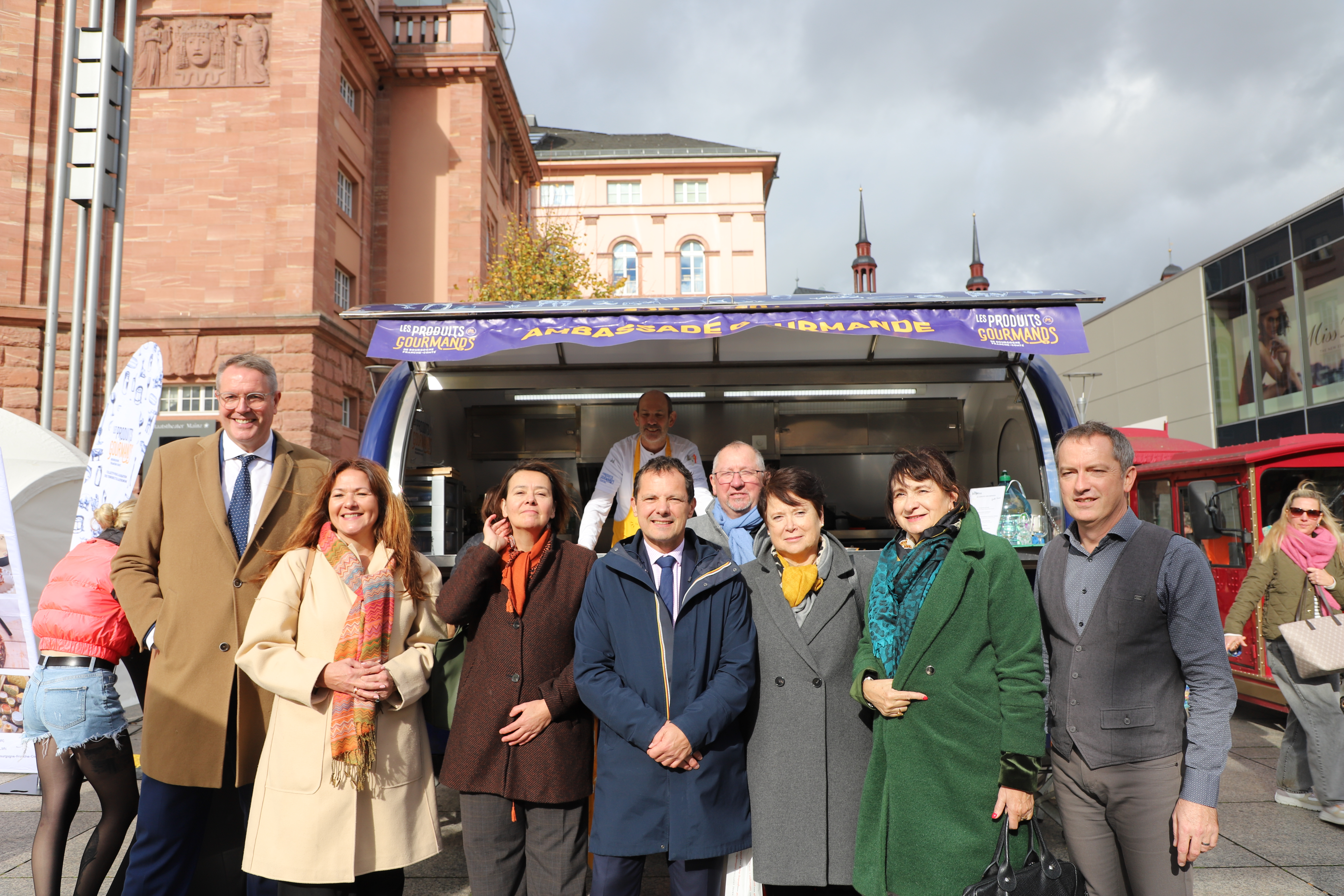 La délégation régionale, accompagnée par le Ministre Président Alexander SCHWEITZER, que le Président DURAIN a rencontré - Crédit Océane LAVOUSTET