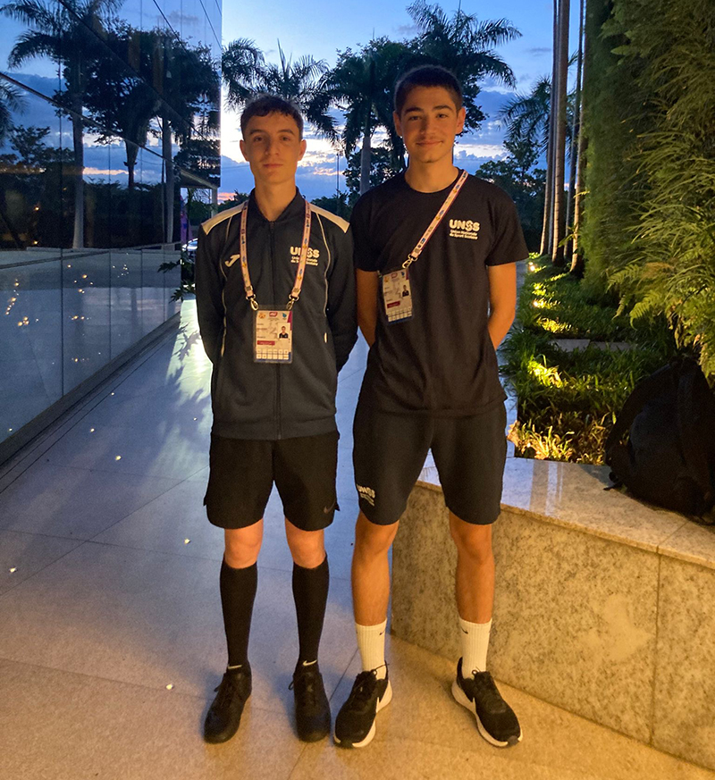 Maxim CHAUTARD et Mylan RYON, élèves-arbitres au lycée Fourier Saint-Germain à Auxerre