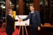 Laetitia Martinez, vice-présidente de la Région Bourgogne-Franche-Comté, et Tony Estanguet, président du comité d’organisation des Jeux Olympiques de Paris 2024, mercredi 13 novembre 2019 à Dijon - Photo Vincent Arbelet