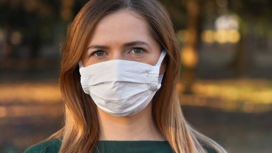 Masque anti Covid - Crédit photo AdobeStock