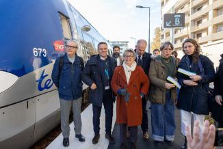   Jeudi 14 novembre 2024, gare de Besançon-Mouillère : après 8 mois de travaux, la ligne des Horlogers reprend vie. Photo : Xavier Ducordeaux.