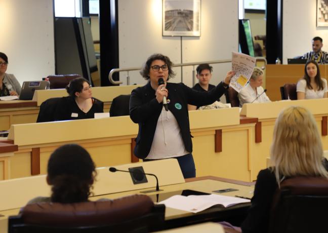 Sarah Persil a animé et présidé les débats toute la journée – Photo Marion Arnal